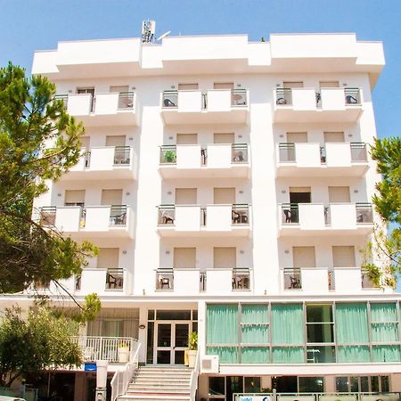 Hotel Raffaello Cesenatico Ngoại thất bức ảnh